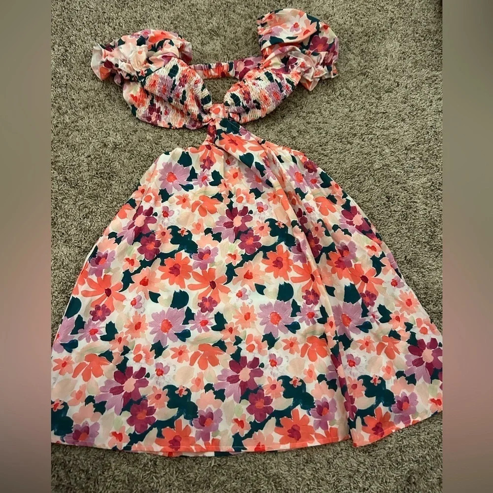 Floral cut out dress